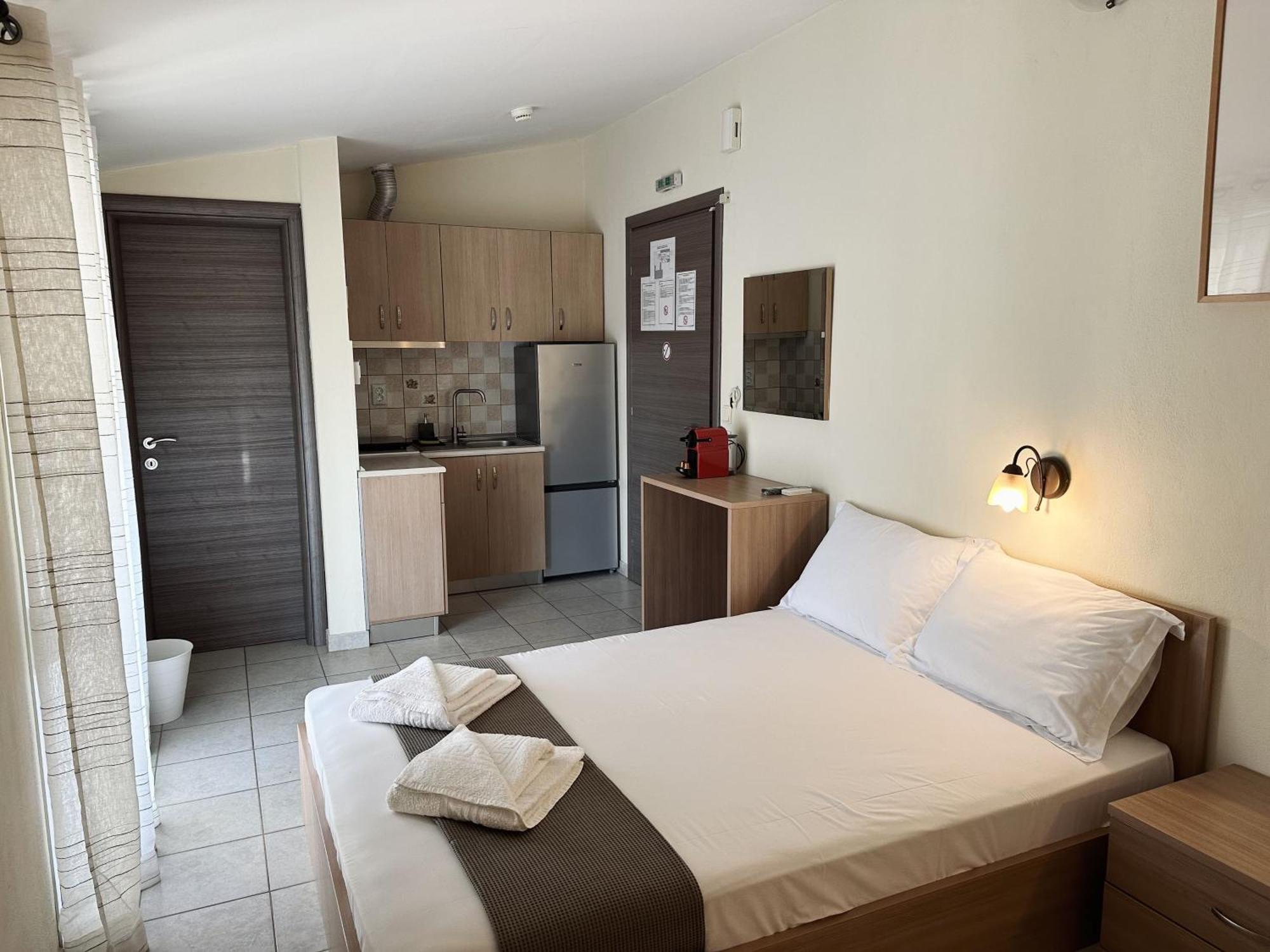 Anna Rooms Vrasná Exteriér fotografie